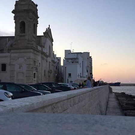 Historic Apartment In Centre Of City 100M To Sea モノーポリ エクステリア 写真